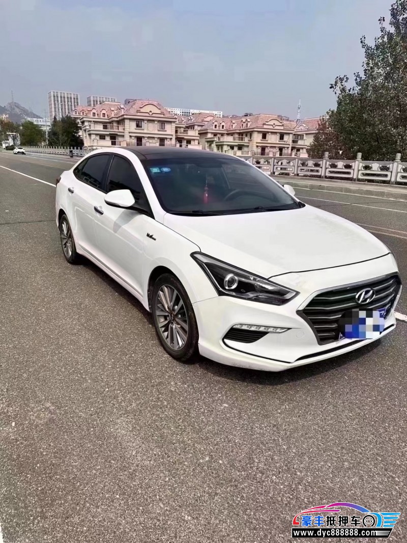 17年现代名图轿车抵押车出售