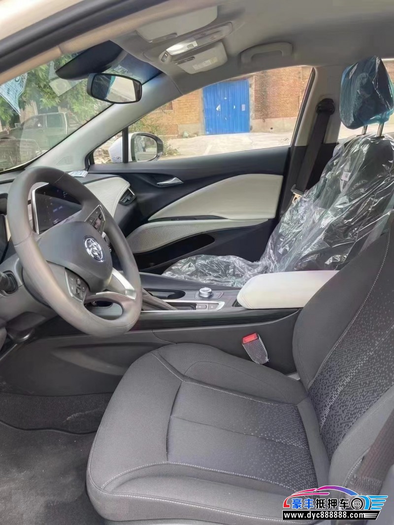 23年别克微蓝轿车抵押车出售