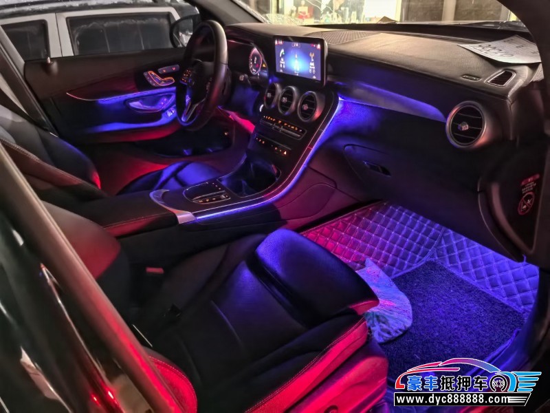 21年奔驰GLC轿车抵押车出售