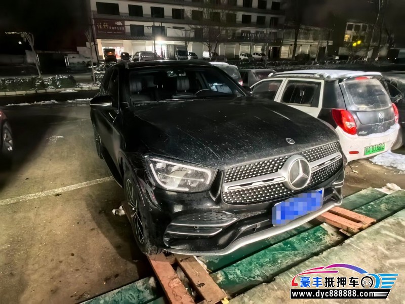21年奔驰GLC轿车抵押车出售