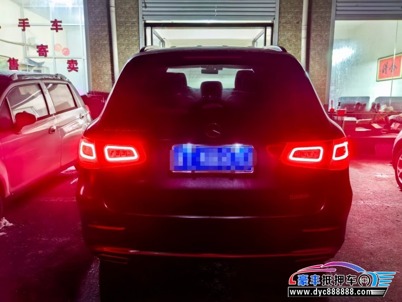 21年奔驰GLC轿车抵押车出售