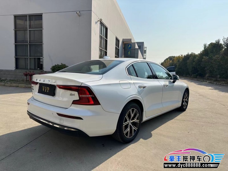 23年沃尔沃S60L轿车抵押车出售