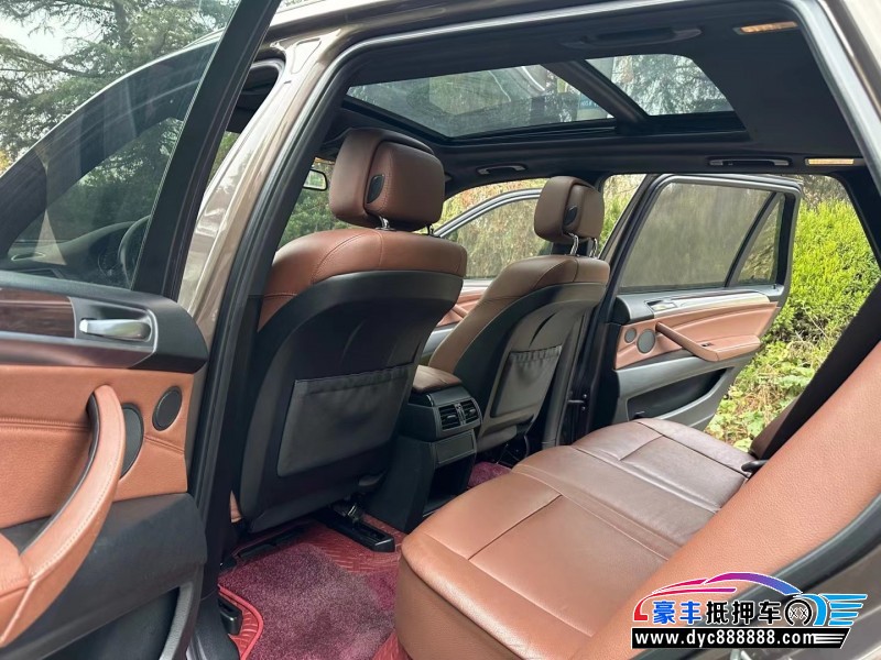 14年宝马X5SUV抵押车出售