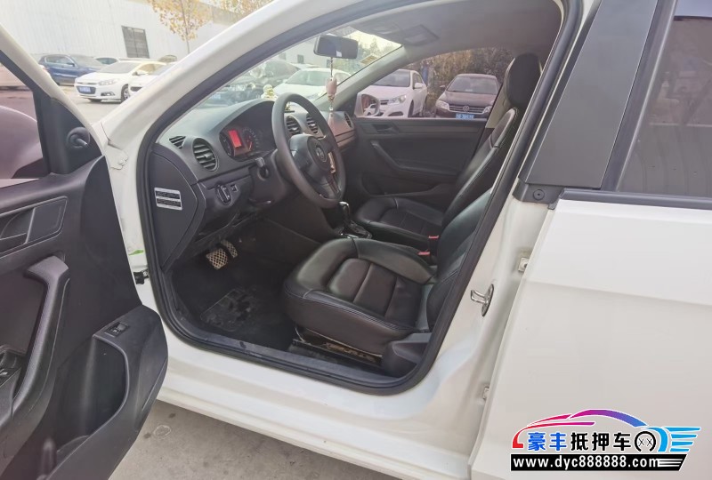 15年大众捷达轿车抵押车出售