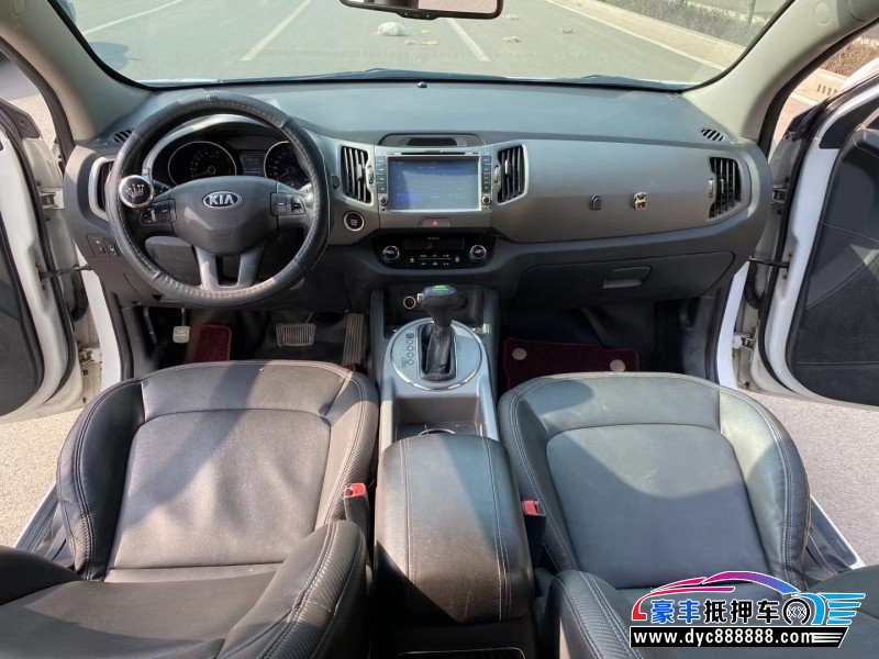 15年起亚智跑轿车抵押车出售