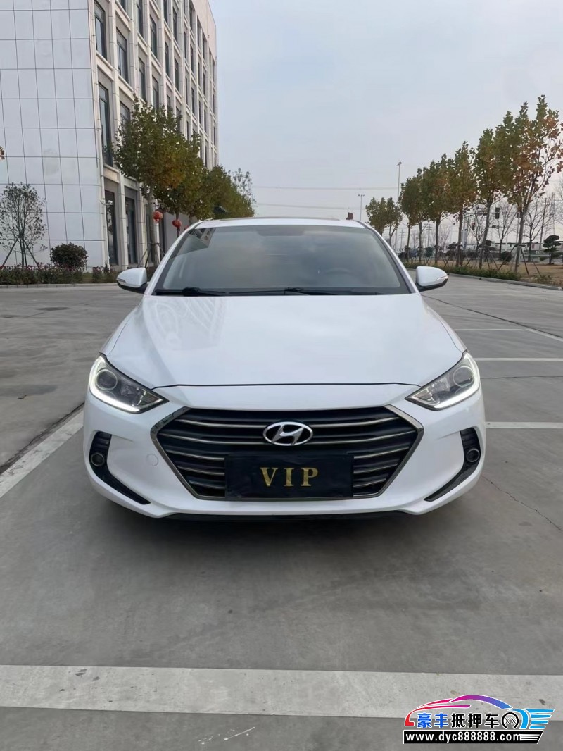 17年现代领动轿车抵押车出售