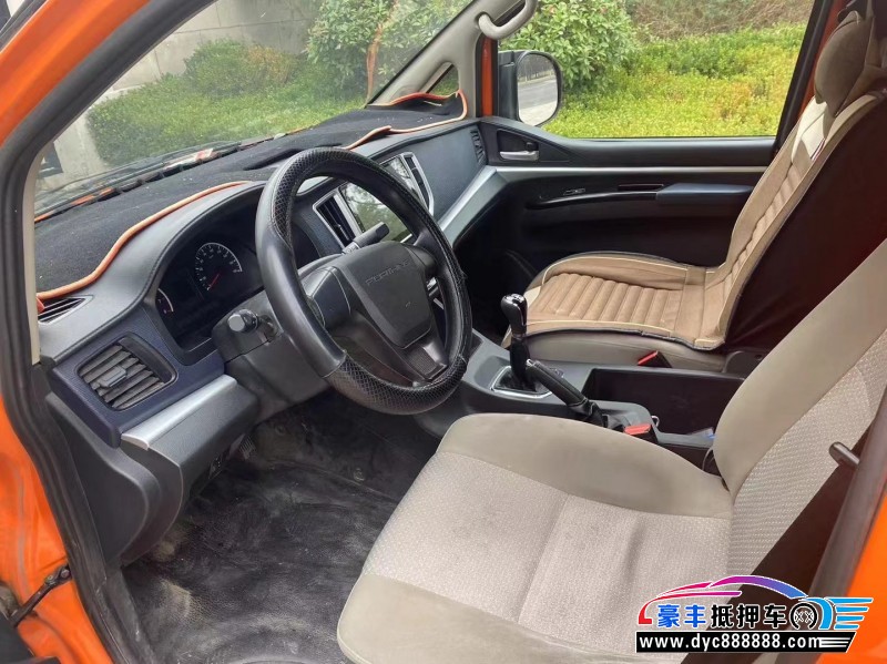 22年东风风行菱智轿车抵押车出售