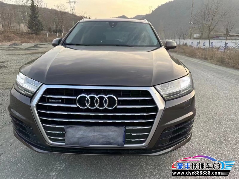 16年奥迪Q7轿车抵押车出售