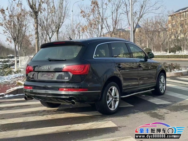 10年奥迪Q7轿车抵押车出售
