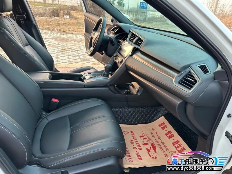 22年本田思域轿车抵押车出售