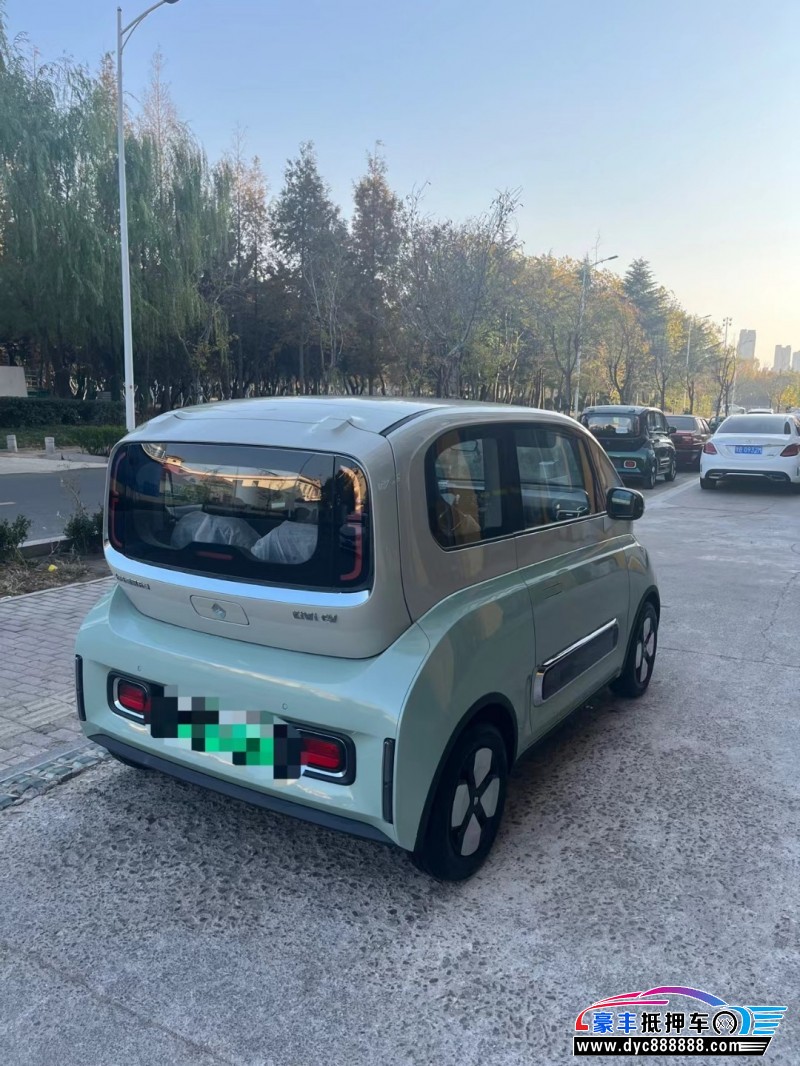 23年宝骏kiwi ev轿车抵押车出售