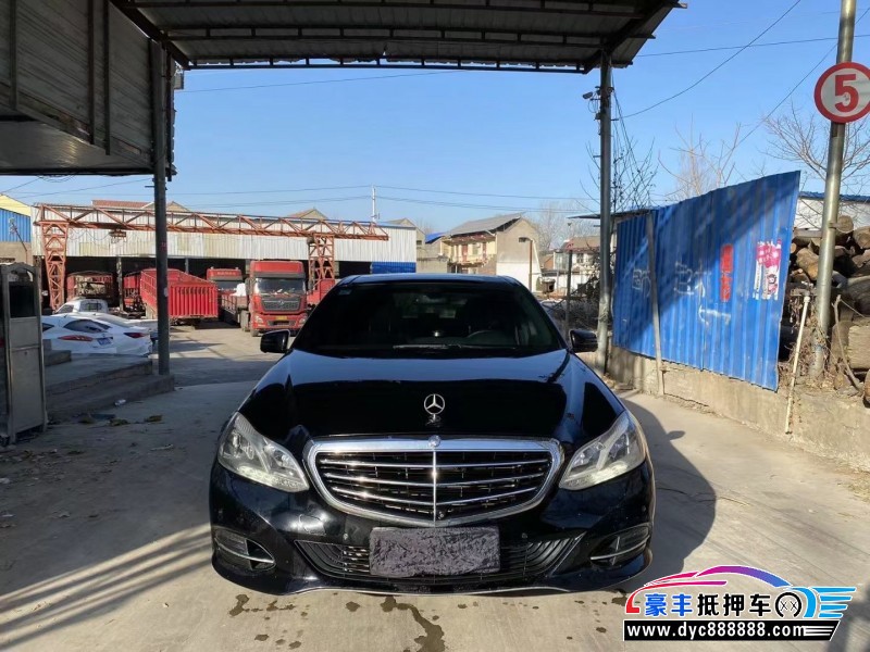 14年奔驰E轿车抵押车出售