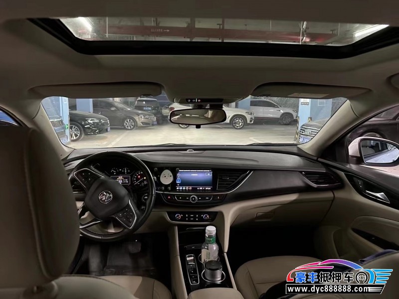 21年别克君威轿车抵押车出售