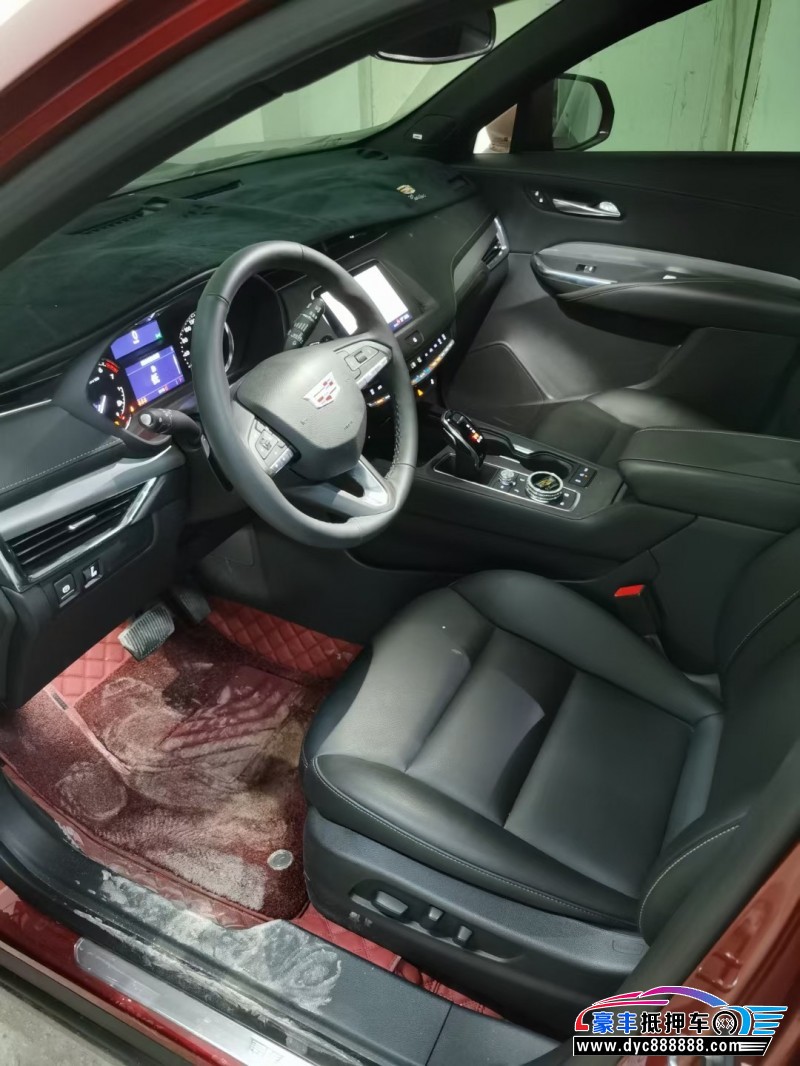 21年凯迪拉克XT4轿车抵押车出售