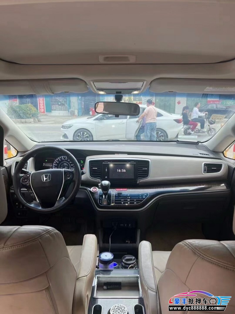 15年本田奥德赛MPV抵押车出售