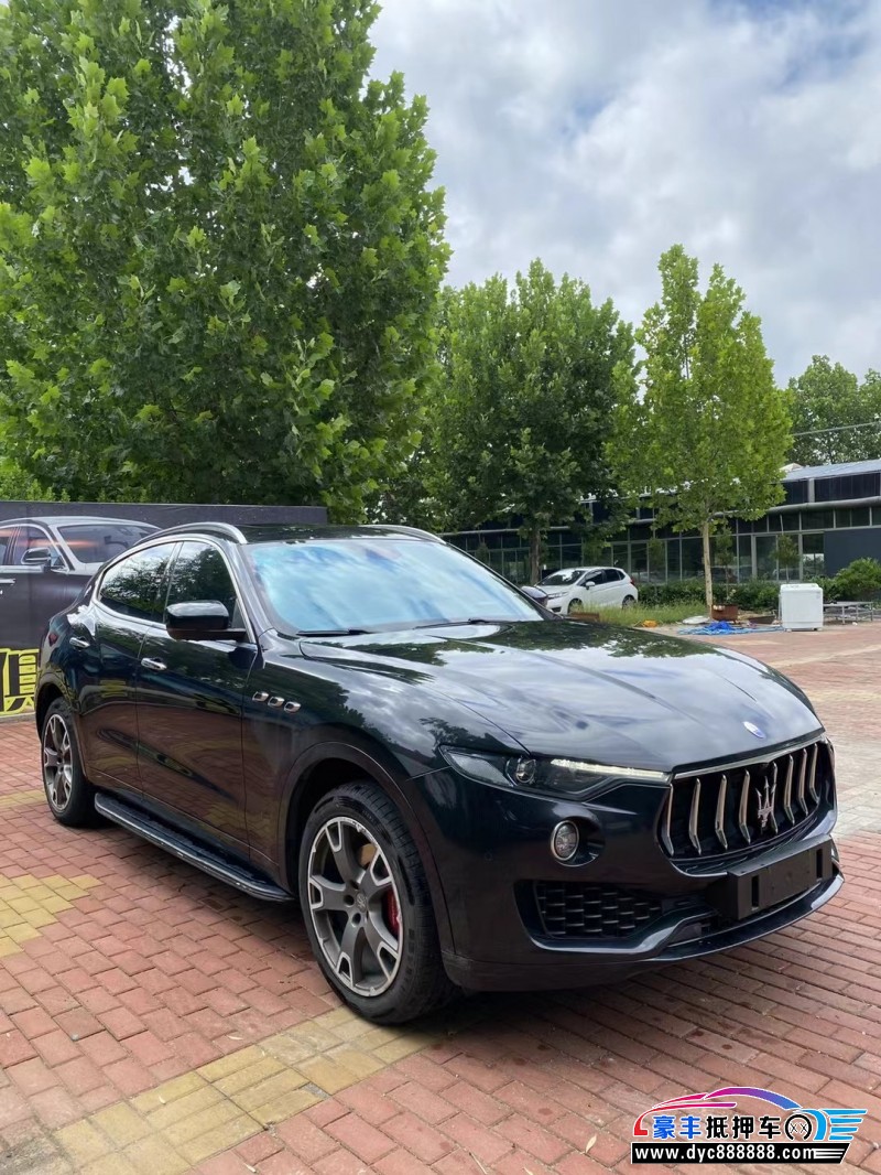 17年玛莎拉蒂莱万特轿车抵押车出售