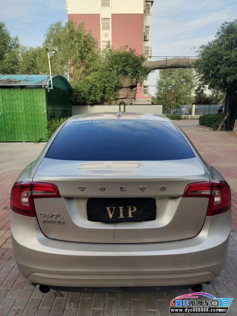 20年沃尔沃S60轿车抵押车出售