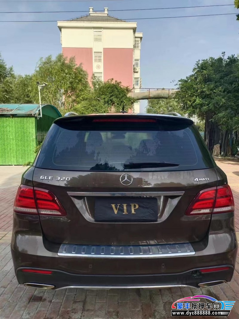 18年奔驰GLE轿车抵押车出售