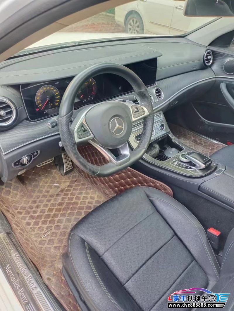 18年奔驰E轿车抵押车出售