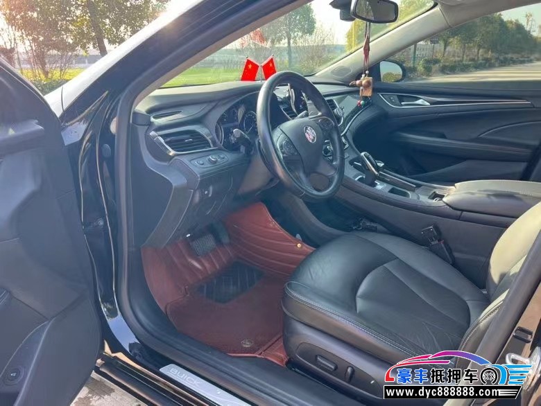 22年别克君越轿车抵押车出售