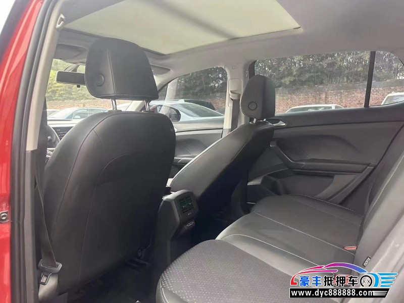 21年大众探影轿车抵押车出售