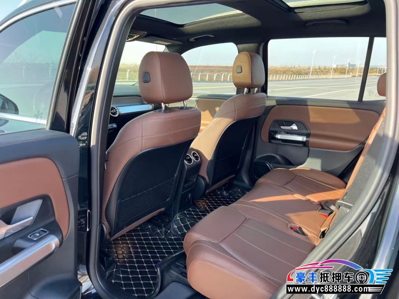 21年奔驰GLB轿车抵押车出售