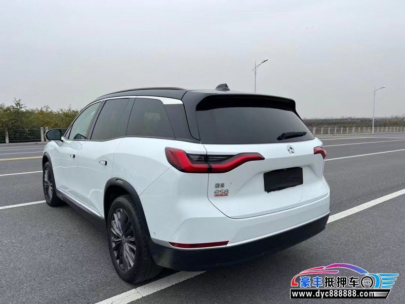 21年蔚来ES8轿车抵押车出售