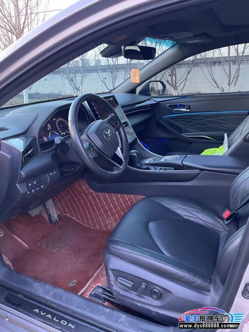 22年丰田亚洲龙轿车抵押车出售