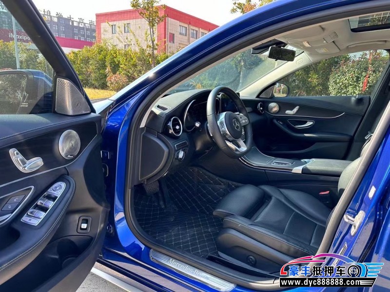 21年奔驰C轿车抵押车出售