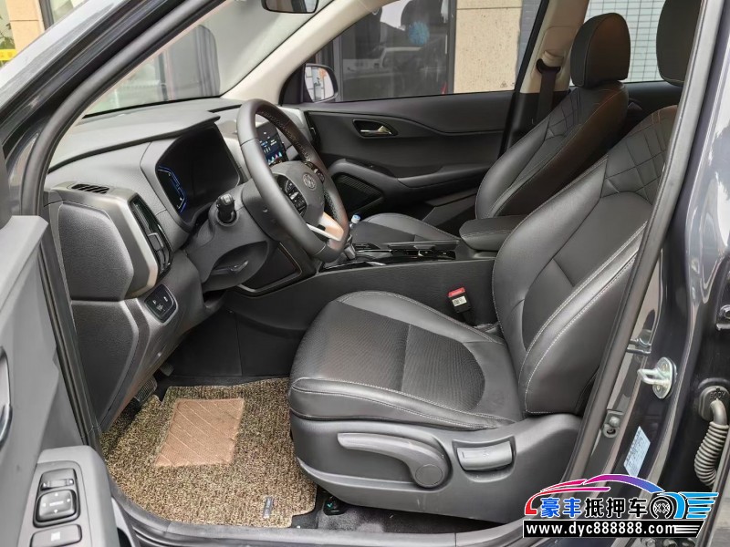 22年现代ix35SUV抵押车出售