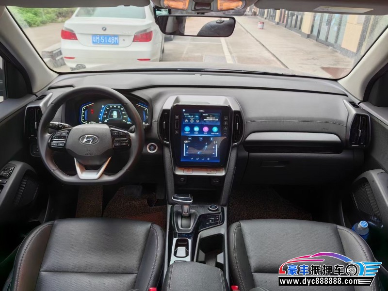 22年现代ix35SUV抵押车出售