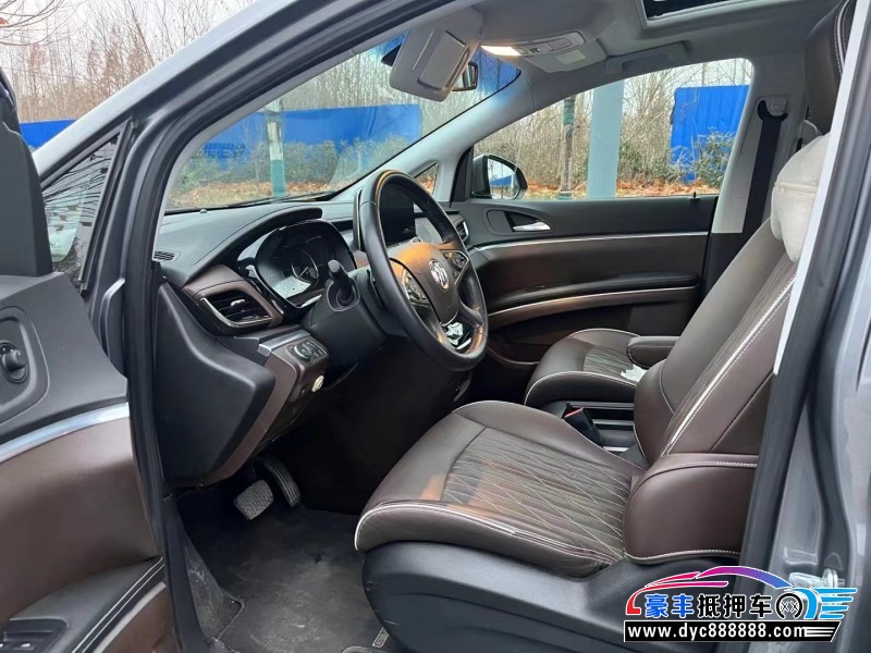 21年别克GL8轿车抵押车出售