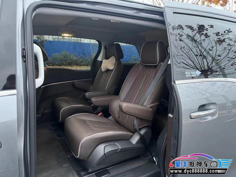 21年别克GL8轿车抵押车出售