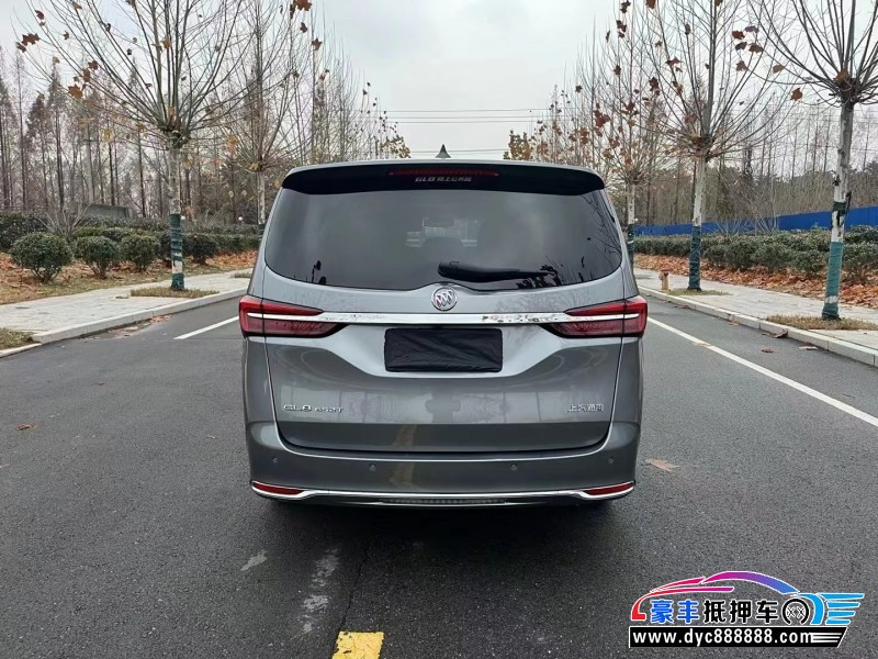 21年别克GL8轿车抵押车出售