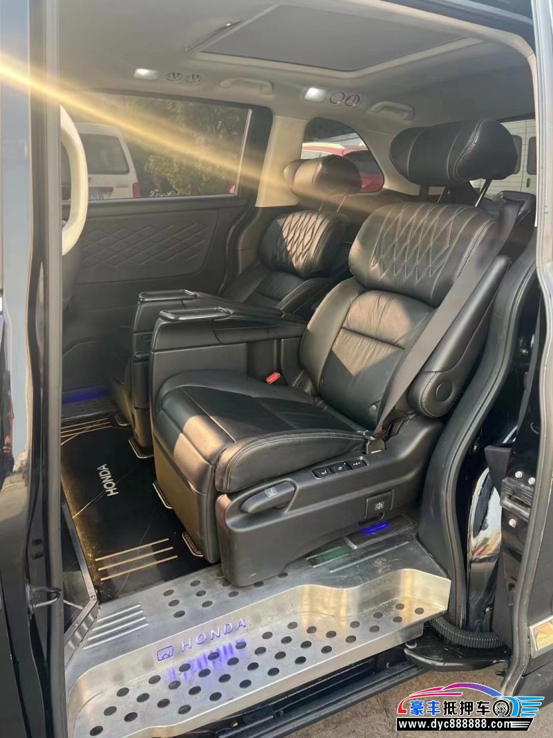 20年本田艾力绅MPV抵押车出售