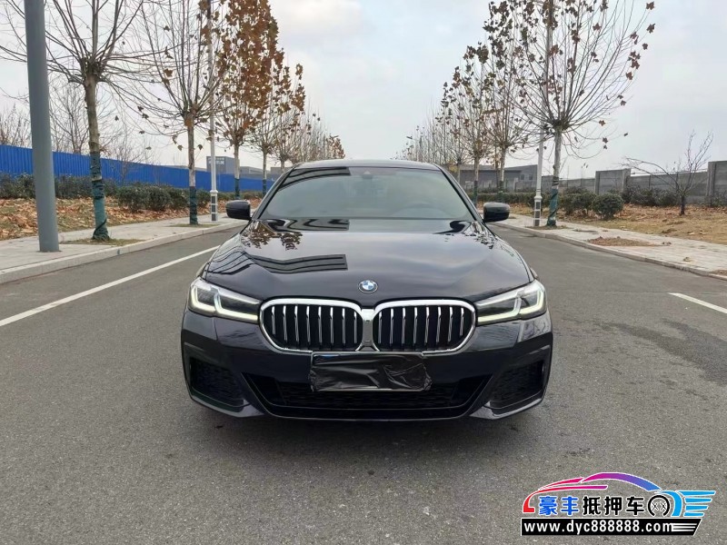 21年宝马5系轿车抵押车出售