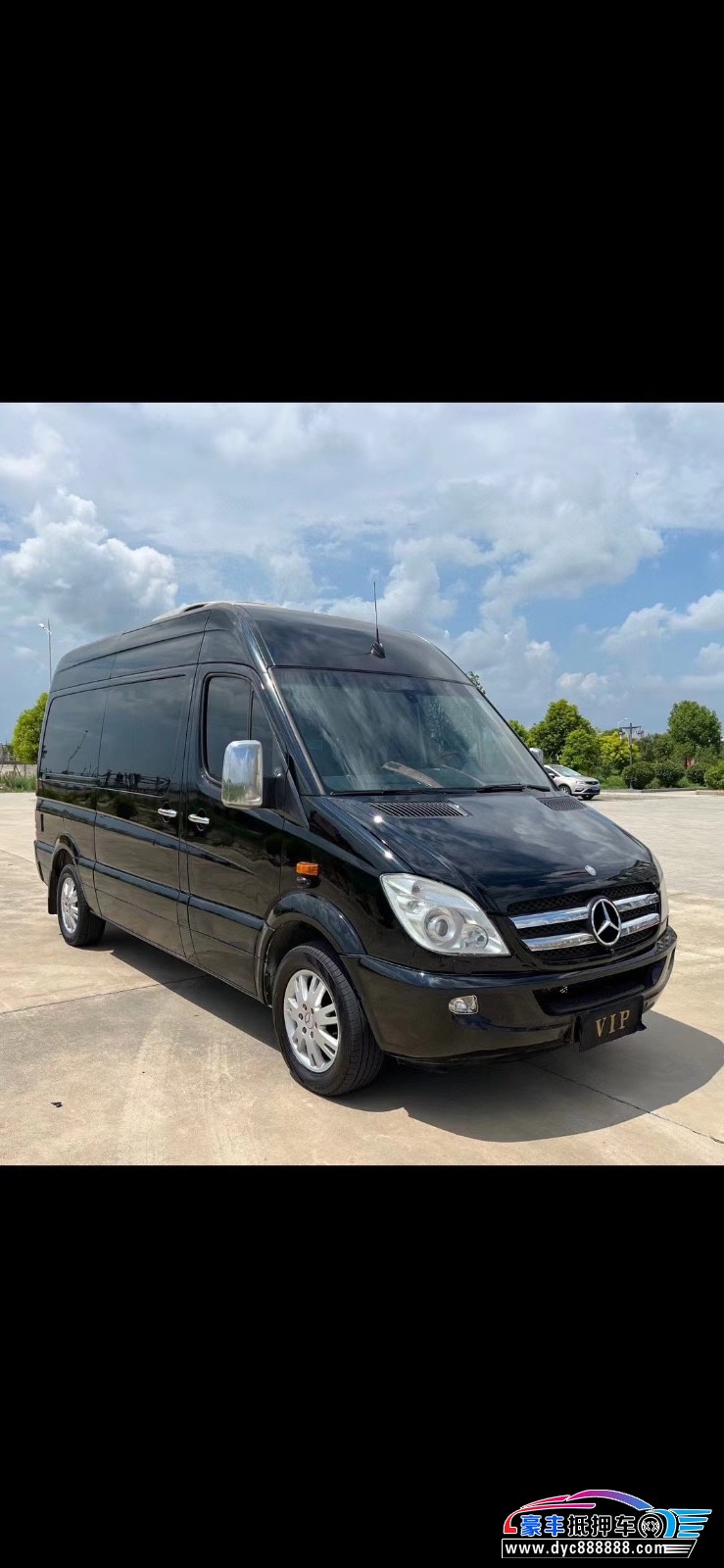 14年奔驰斯宾特轿车抵押车出售