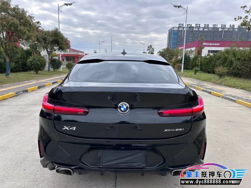 23年宝马X4轿车抵押车出售