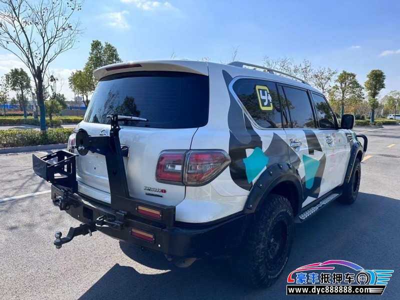 17年日产途乐轿车抵押车出售