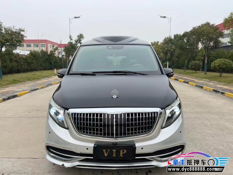 18年奔驰V轿车抵押车出售