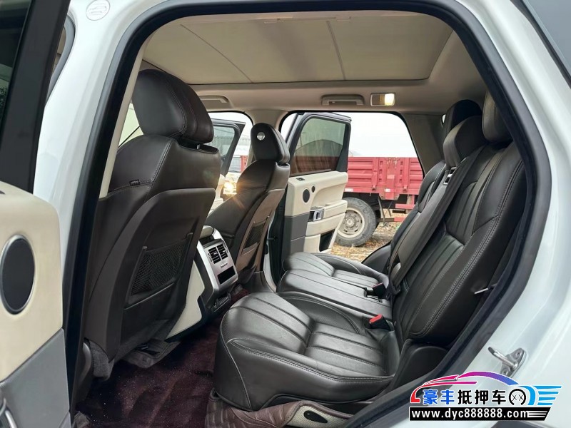 17年路虎揽胜运动轿车抵押车出售