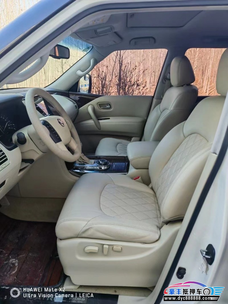 17年日产途乐轿车抵押车出售