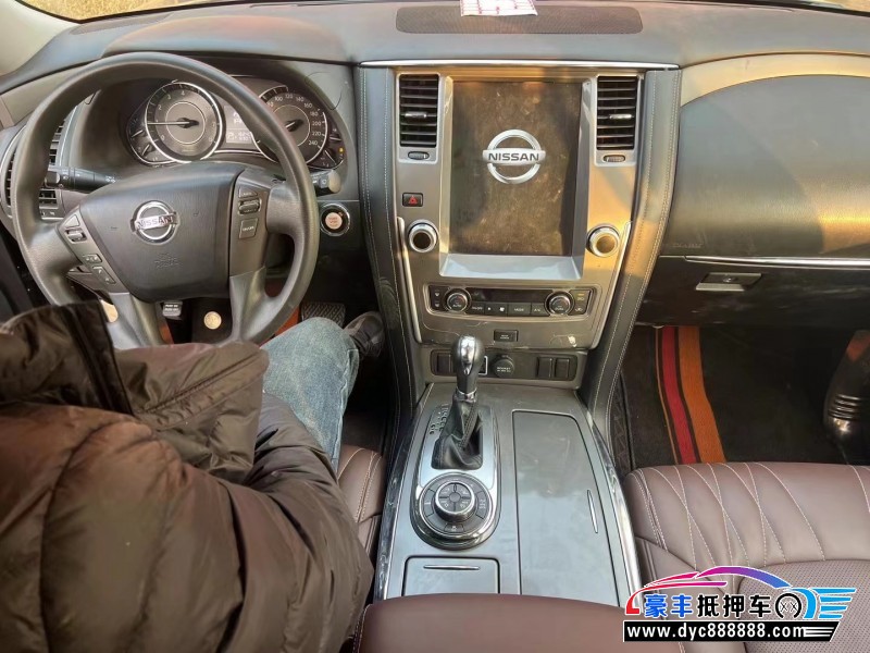 18年日产途乐轿车抵押车出售