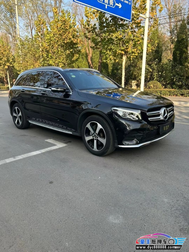 19年奔驰GLCSUV抵押车出售