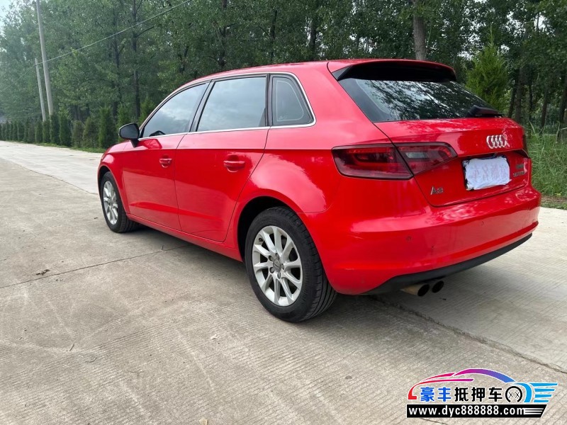 15年奥迪A3轿车抵押车出售