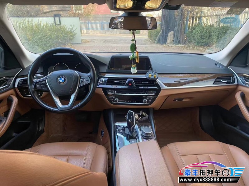 18年宝马5系轿车抵押车出售