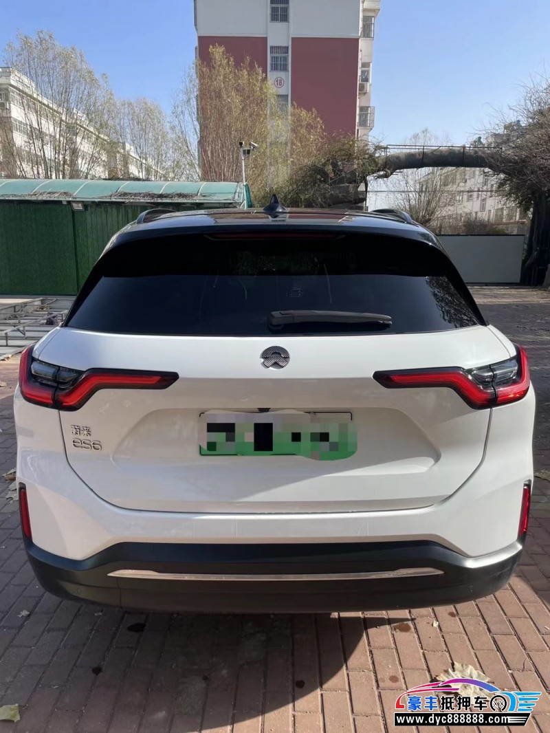 21年蔚来ES6轿车抵押车出售