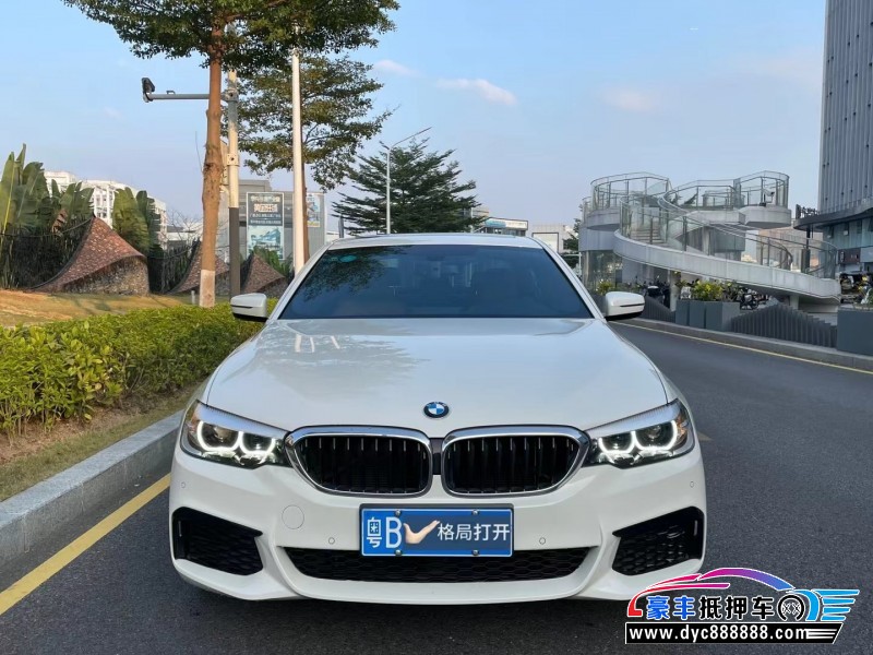 20年宝马5系轿车抵押车出售