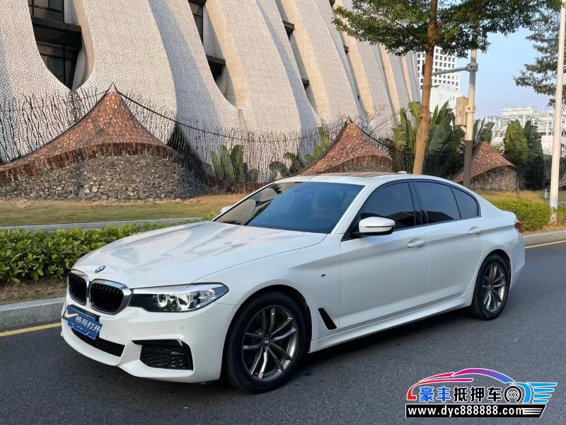 20年宝马5系轿车抵押车出售