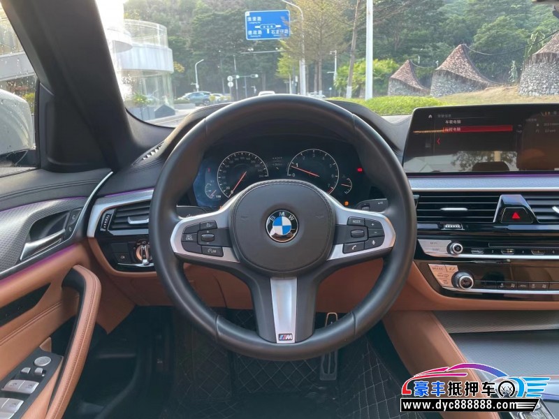 20年宝马5系轿车抵押车出售